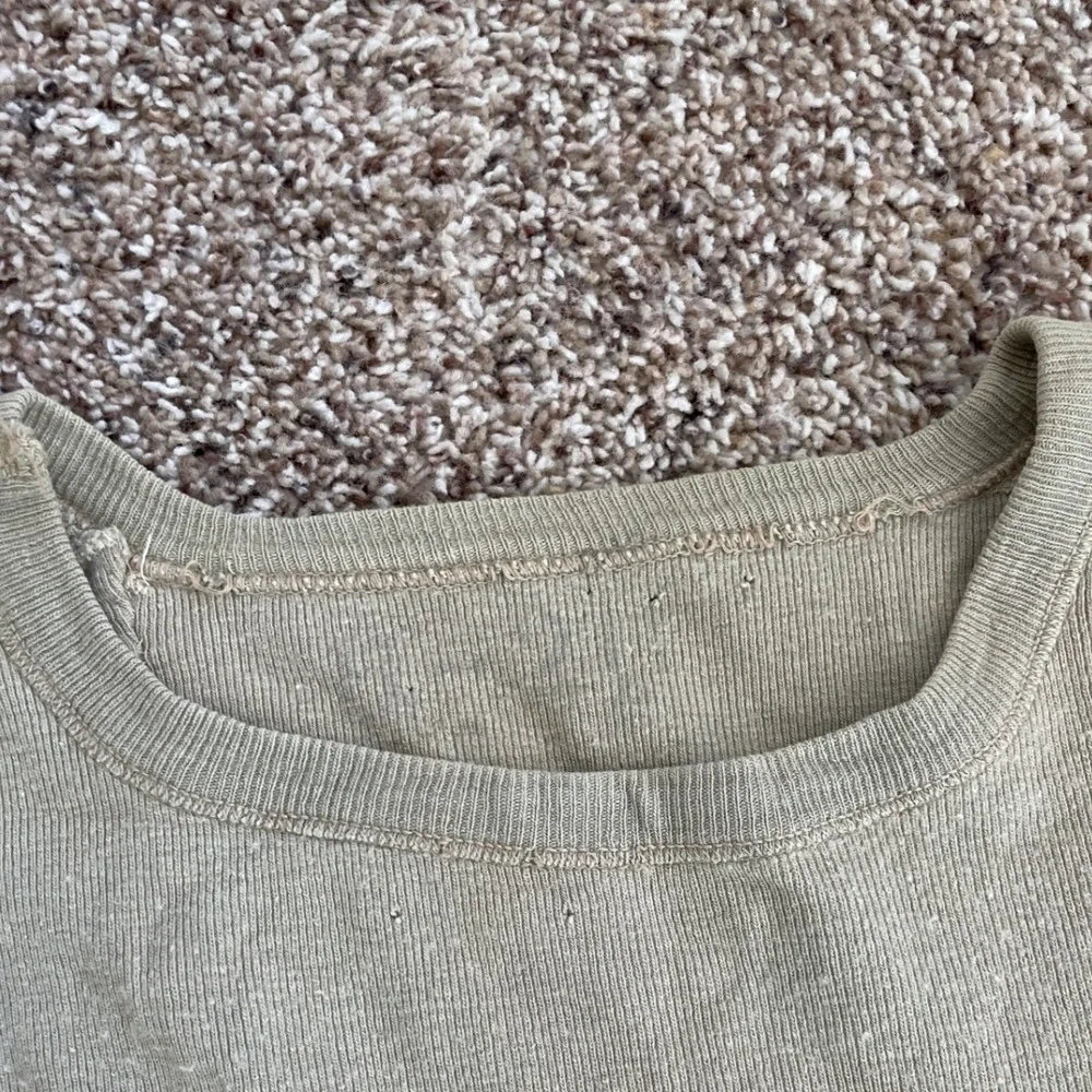 Vintage distressed ribbed